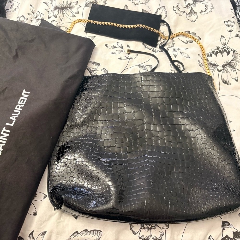 Saint Laurent  Suzanna Hobo Bag Glossy Croc Embossed with Gold Chain